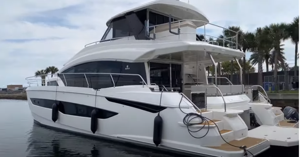 Yacht Charter from St. Petersburg to Sarasota